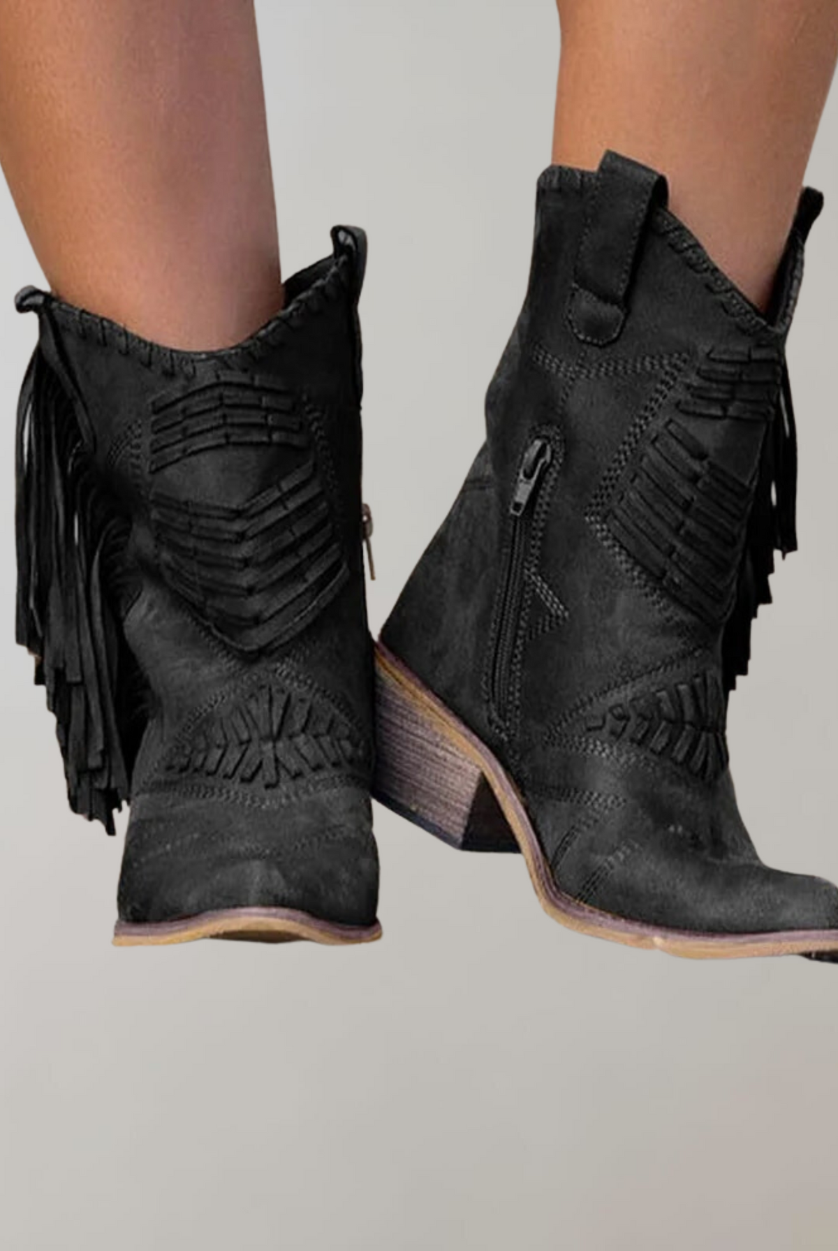 Buty damskie ze frędzlami kowbojskie czarne eleganckie