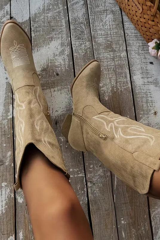 Kowbojskie buty damskie zamsz haft zamek boczny