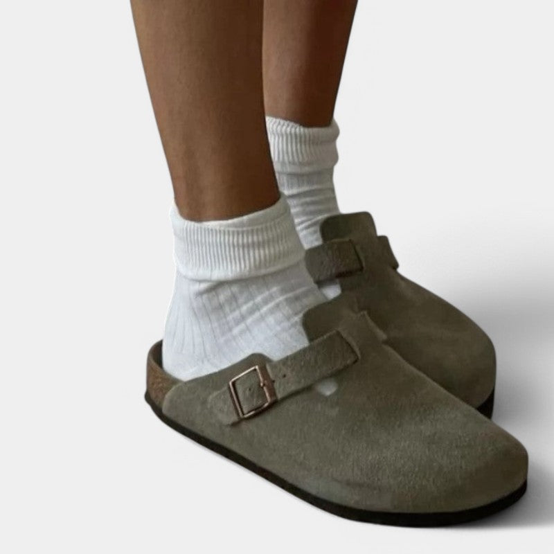 Klapki Unisex | Regulowana Sprzączka | Wygoda Przez Cały Dzień