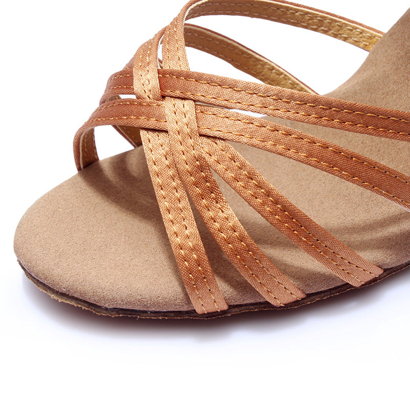 Buty do tańca latynoskiego damskie | Średni obcas, miękka podeszwa