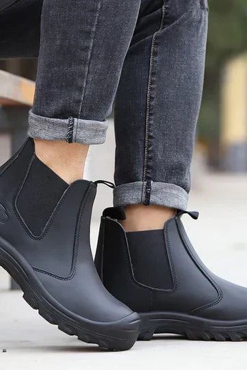 Buty robocze ortopedyczne | Bezpieczeństwo, komfort przeciwbólowy