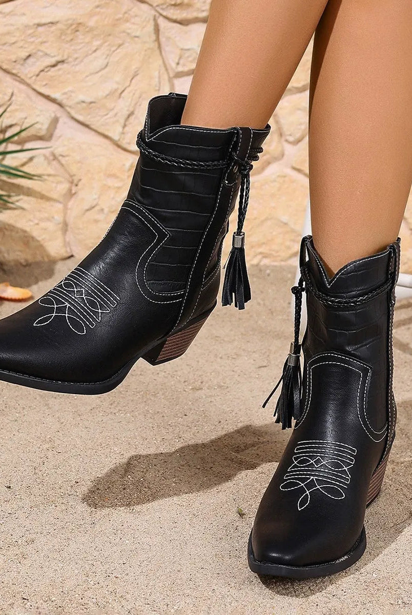 Buty Kowbojskie damskie | Czarne, na kostkę, z frędzlami