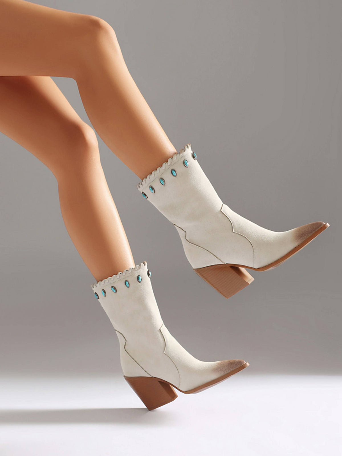 Damskie botki kowbojskie kremowe pointy toe z nitami turkusowymi plus size