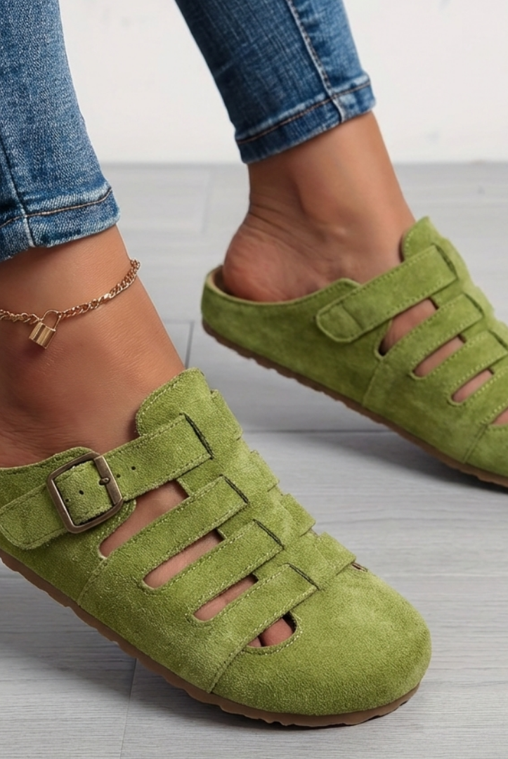 Women slip-on mule sandals with orthopedic footbed and adjustable buckle