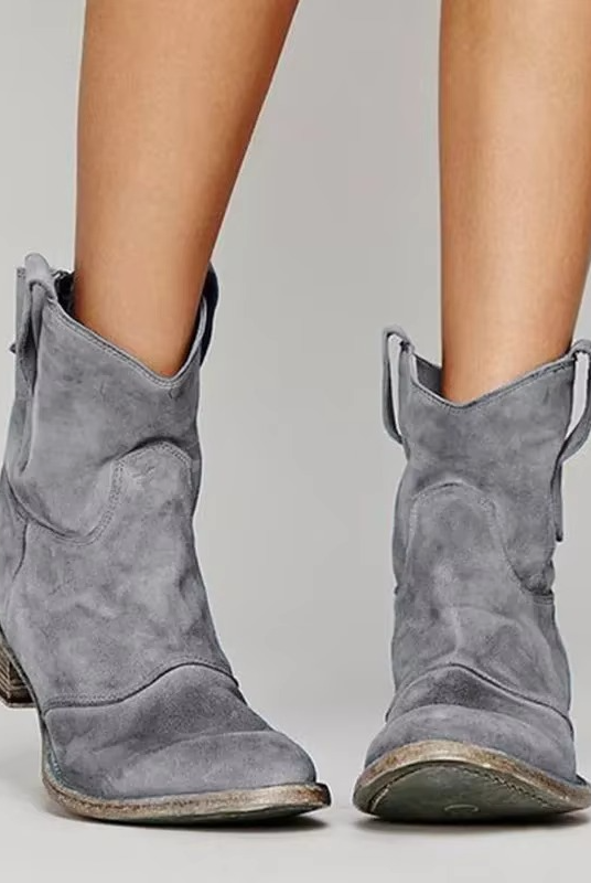 Buty damskie na obcasie | Zachodnie, spiczaste, bez sznurówek