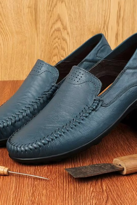 Męskie skórzane mokasyny wsuwane casual styl włoski