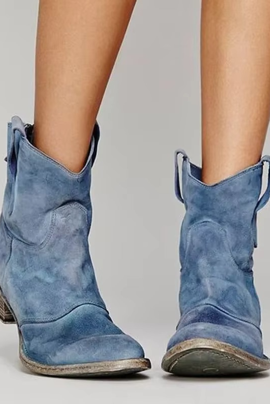 Buty damskie na obcasie | Zachodnie, spiczaste, bez sznurówek