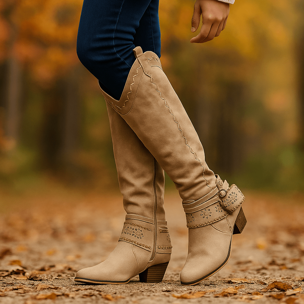 Botki Damskie – Wykończenie Zamszowe – Haftowane Cholewki – Dekoracyjna Klamra - vivano - warszawa