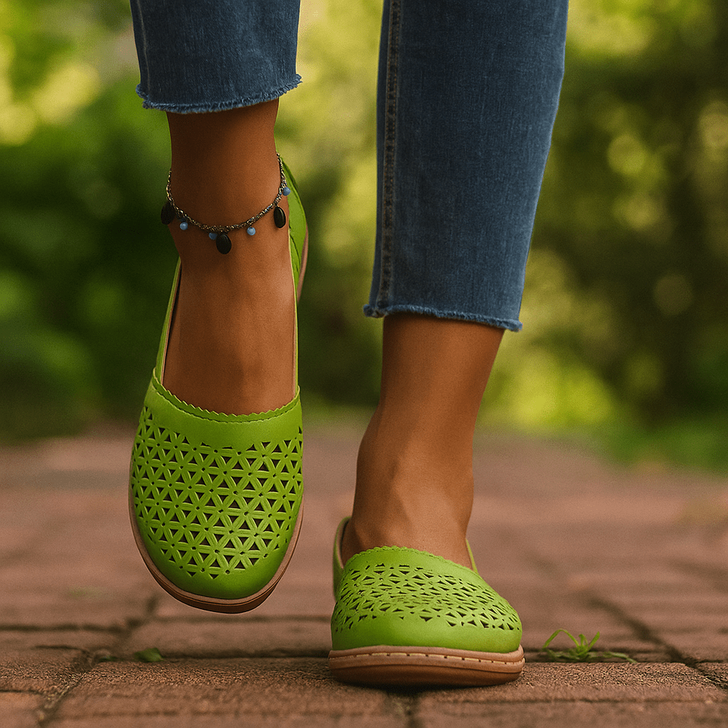 Eleganckie damskie mokasyny z perforowanym wzorem - vivano - warszawa