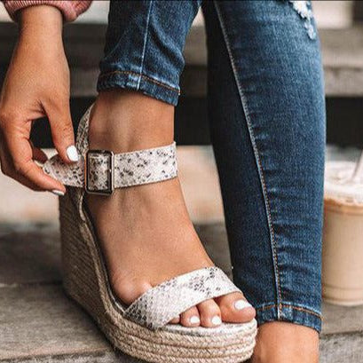 Fatima - przenośne kliny ortopedyczne zapewniające najwyższy komfort dla kobiet - vivano - warszawa