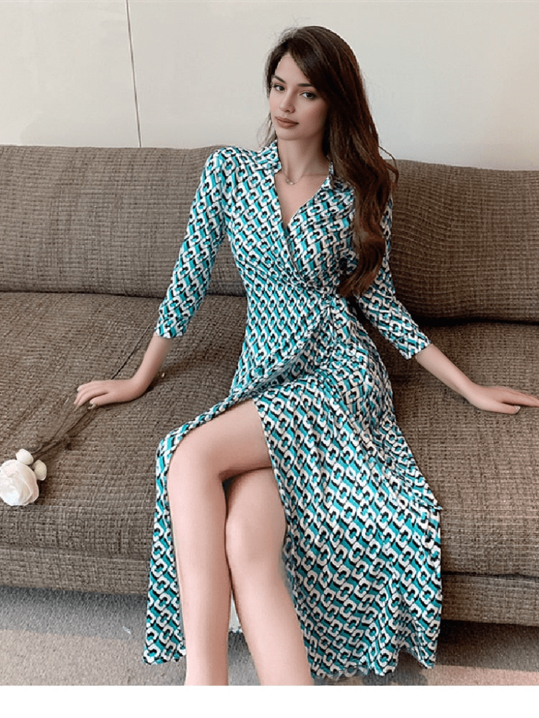 Graficzna sukienka z kopertowym dekoltem - vivano - warszawa