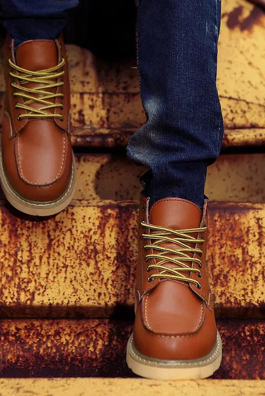 Męskie botki sznurowane - noskiem Moc Toe - wytrzymała podeszwa - casual uliczny