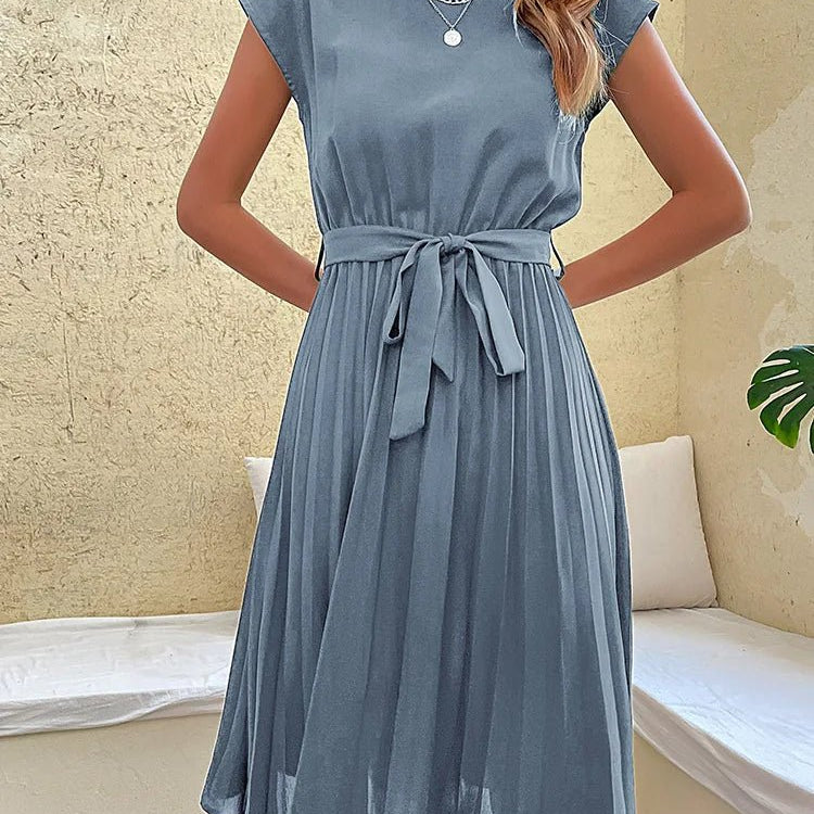 Letnia sukienka z krótkim rękawem i wiązaniem w talii – zwiewny fason na co dzień - vivano - warszawa