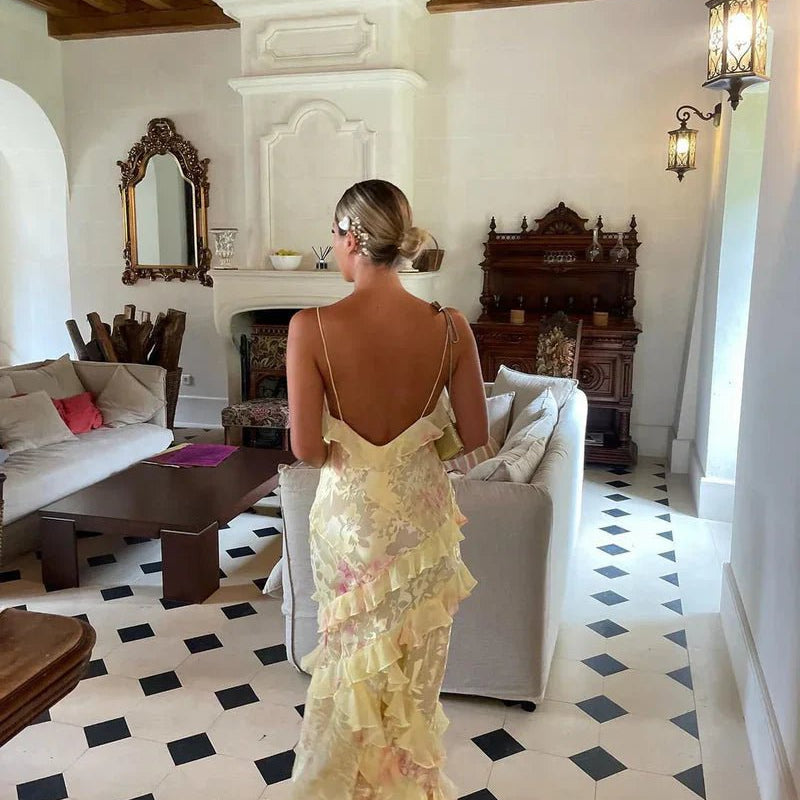 Sukienka maxi z falbanami i cienkimi ramiączkami - vivano - warszawa