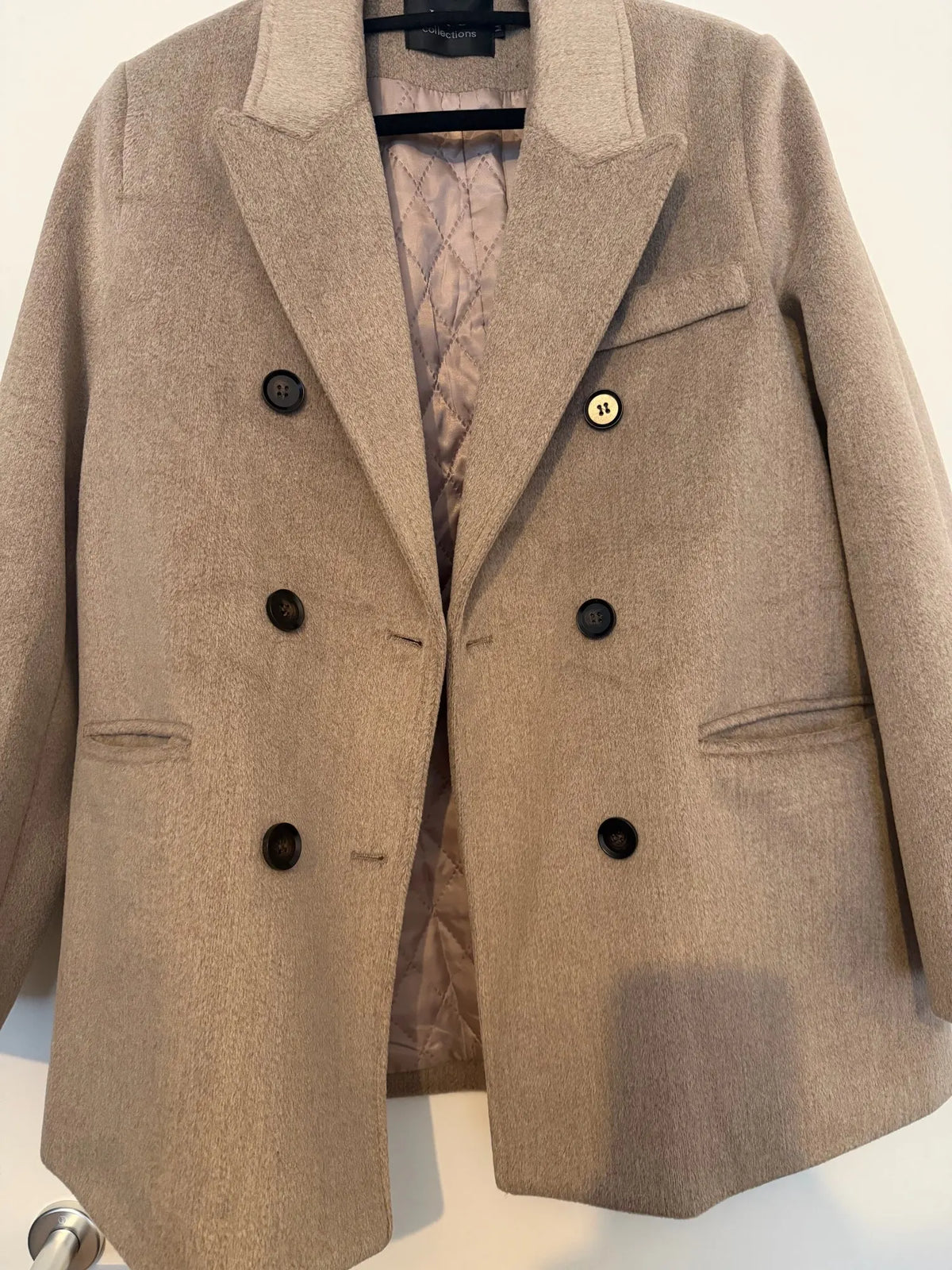 Płaszcz Damski | Dwurzędowy | Elegancki Krój Slim Fit