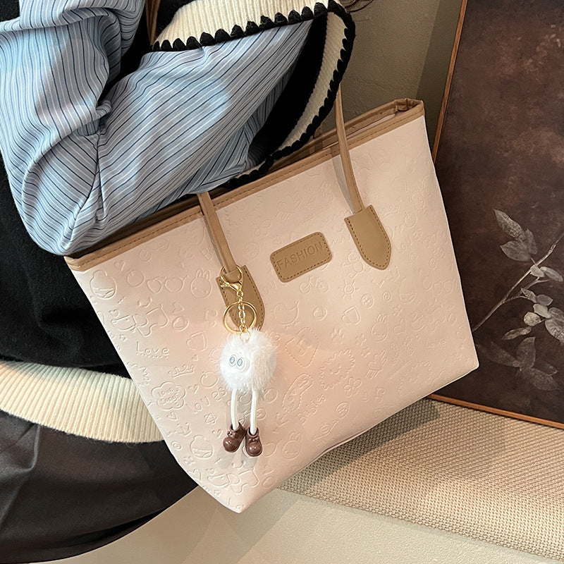 Damska torebka | Elegancki design, ozdobne zawieszki