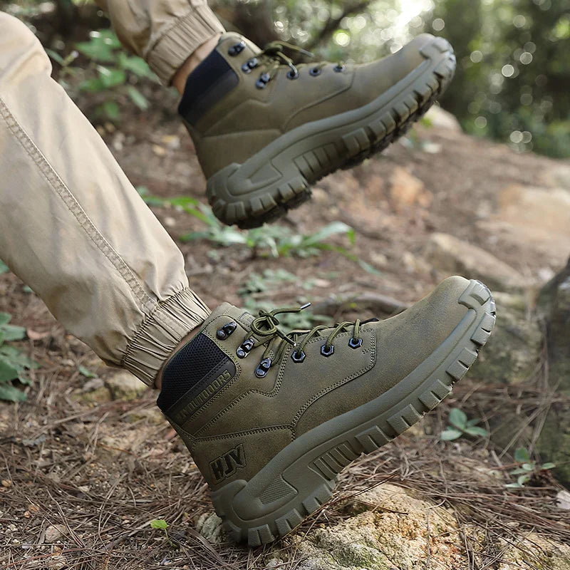 Męskie wysokie buty trekkingowe - antypoślizgowe - do pracy na zewnątrz