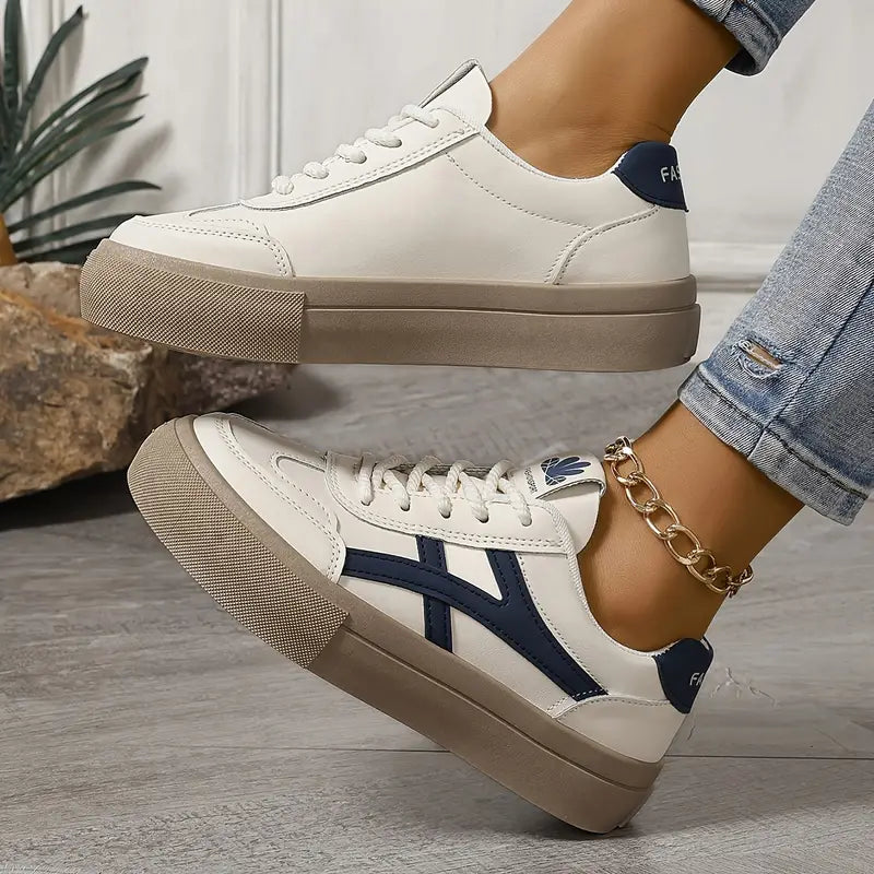 Damskie sneakersy ortopedyczne szerokie z amortyzowaną podeszwą