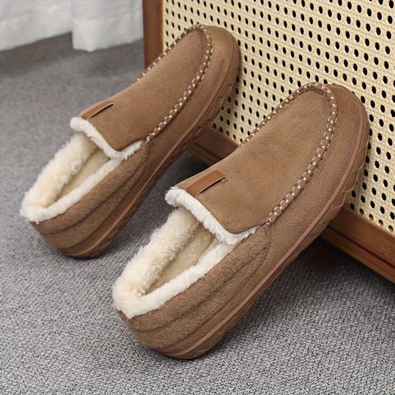 Męskie kapcie wełniane loafer w klasycznym kroju do użytku domowego