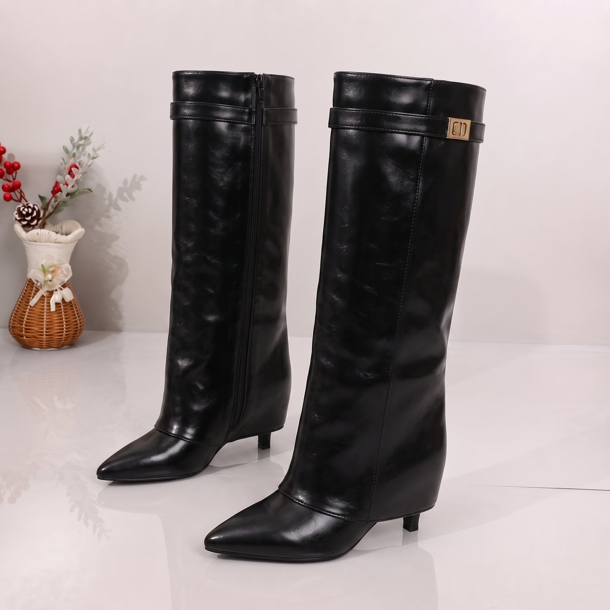 Buty damskie montowane | Szpic, cienki obcas | Elegancki styl