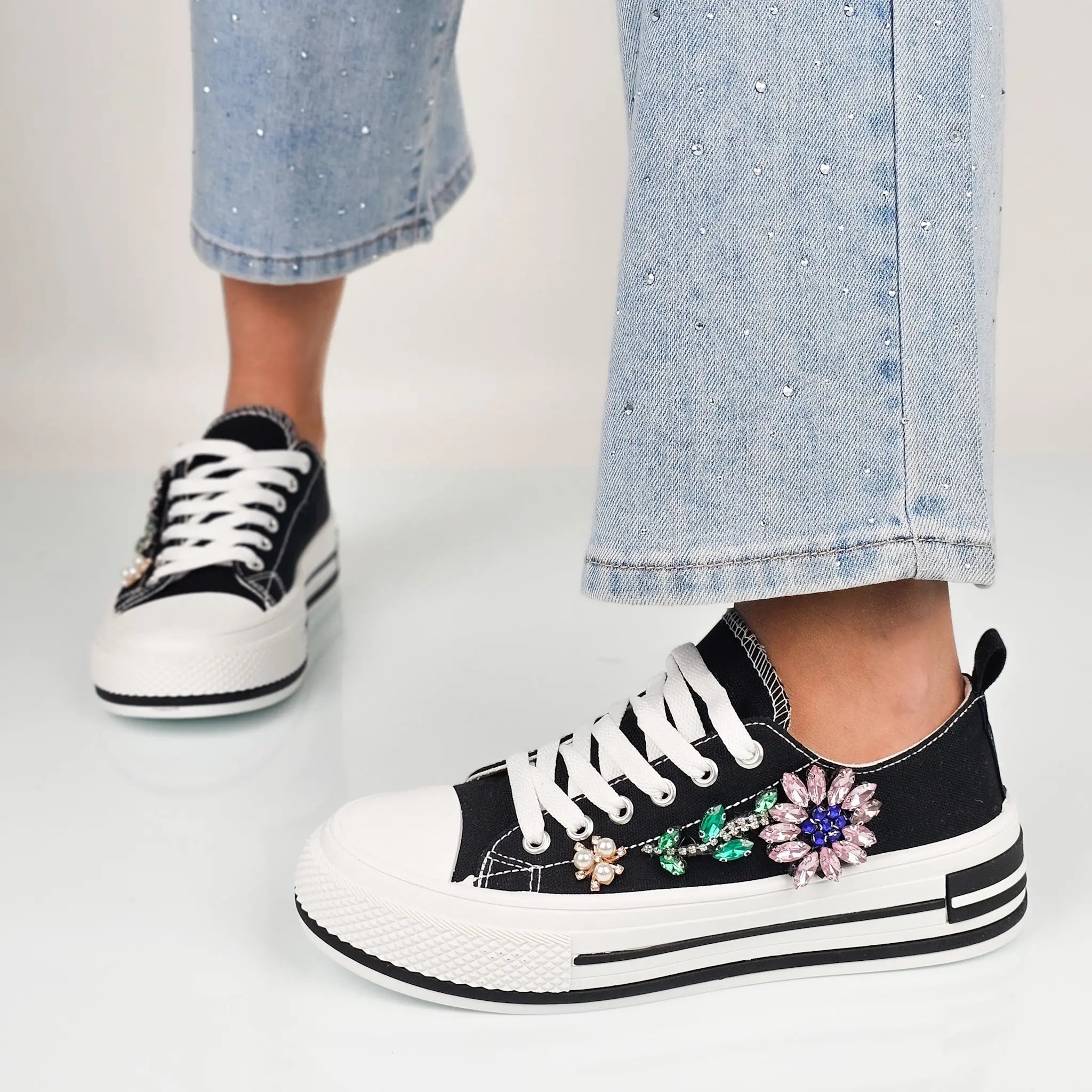 Enya - Wygodne Sneakersy Damskie - Elegancki Styl - vivano - warszawa