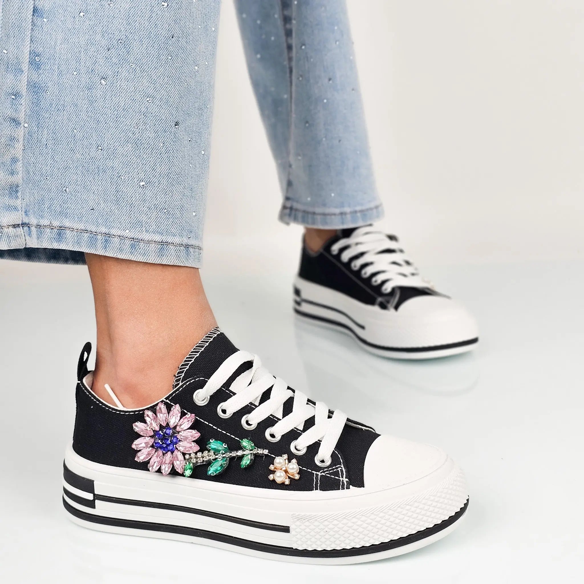 Enya - Wygodne Sneakersy Damskie - Elegancki Styl - vivano - warszawa