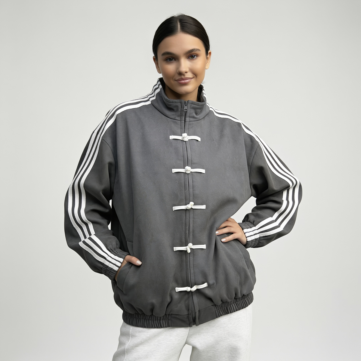 Damska bluza dresowa retro sportowa z guzikami i kontrastującymi paskami