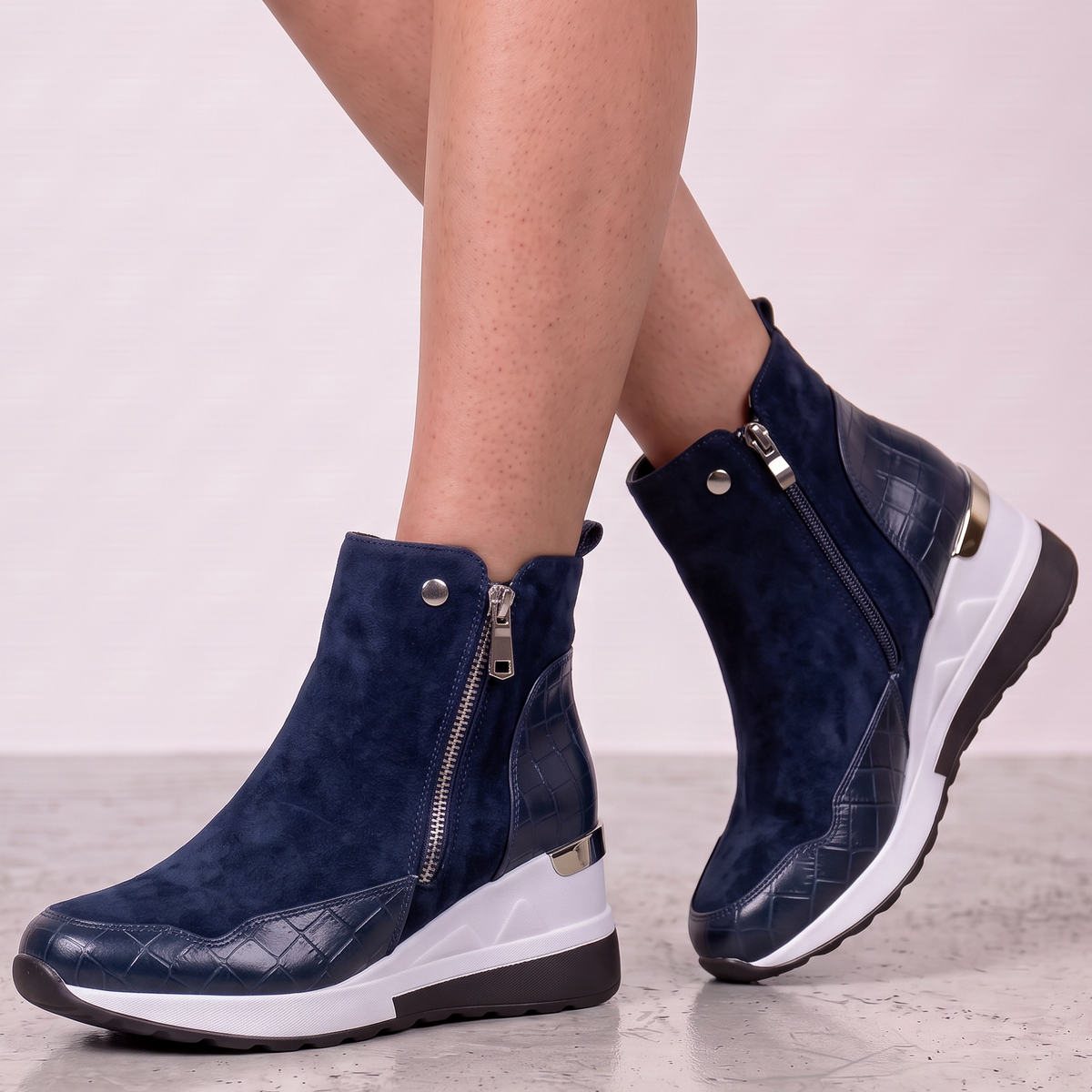 Damskie Buty Ortopedyczne Zamszowe Klinowe