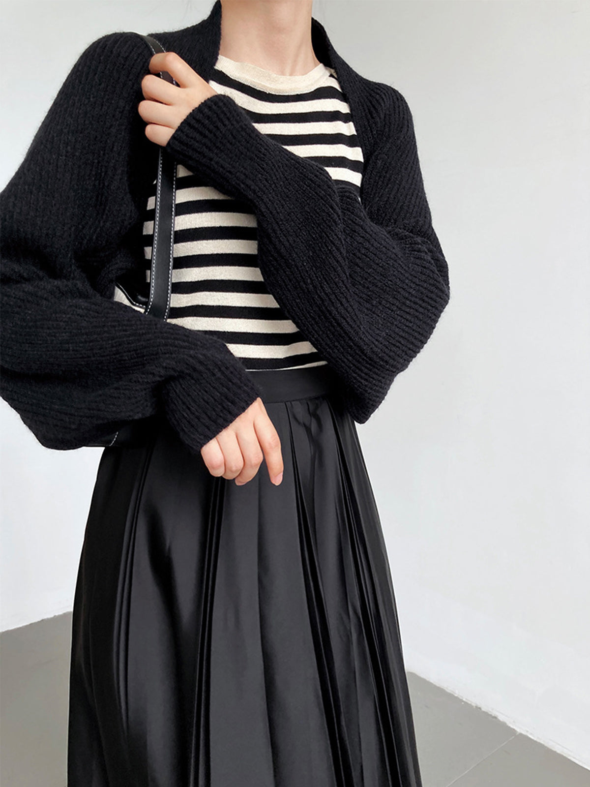 Damski sweter kardigan otwarty z przodu dzianinowy casualowy
